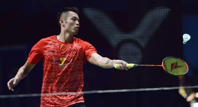 展现出了极 展现出了极