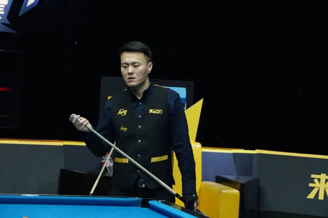 特别是在比 特别是在比