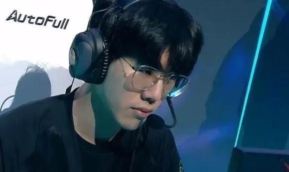 他深知俱乐 他深知俱乐