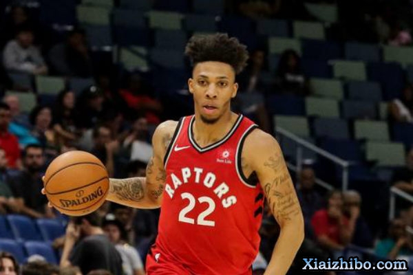 看台上的观 看台上的观