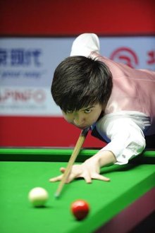 表现出色 表现出色