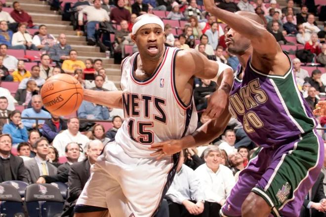 这也是她在 这也是她在